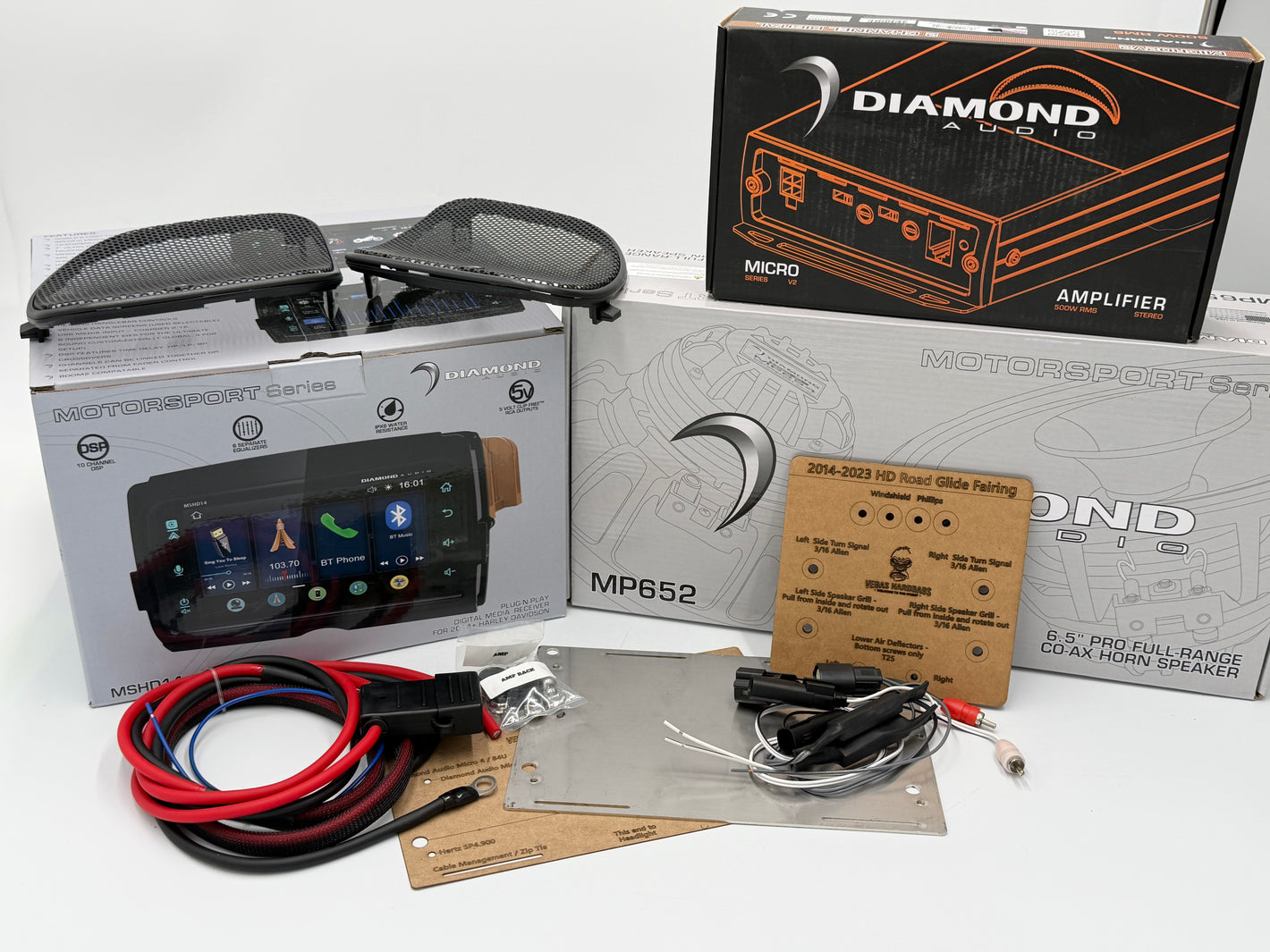 Signature Fairing w/ Radio - Diamond Audio