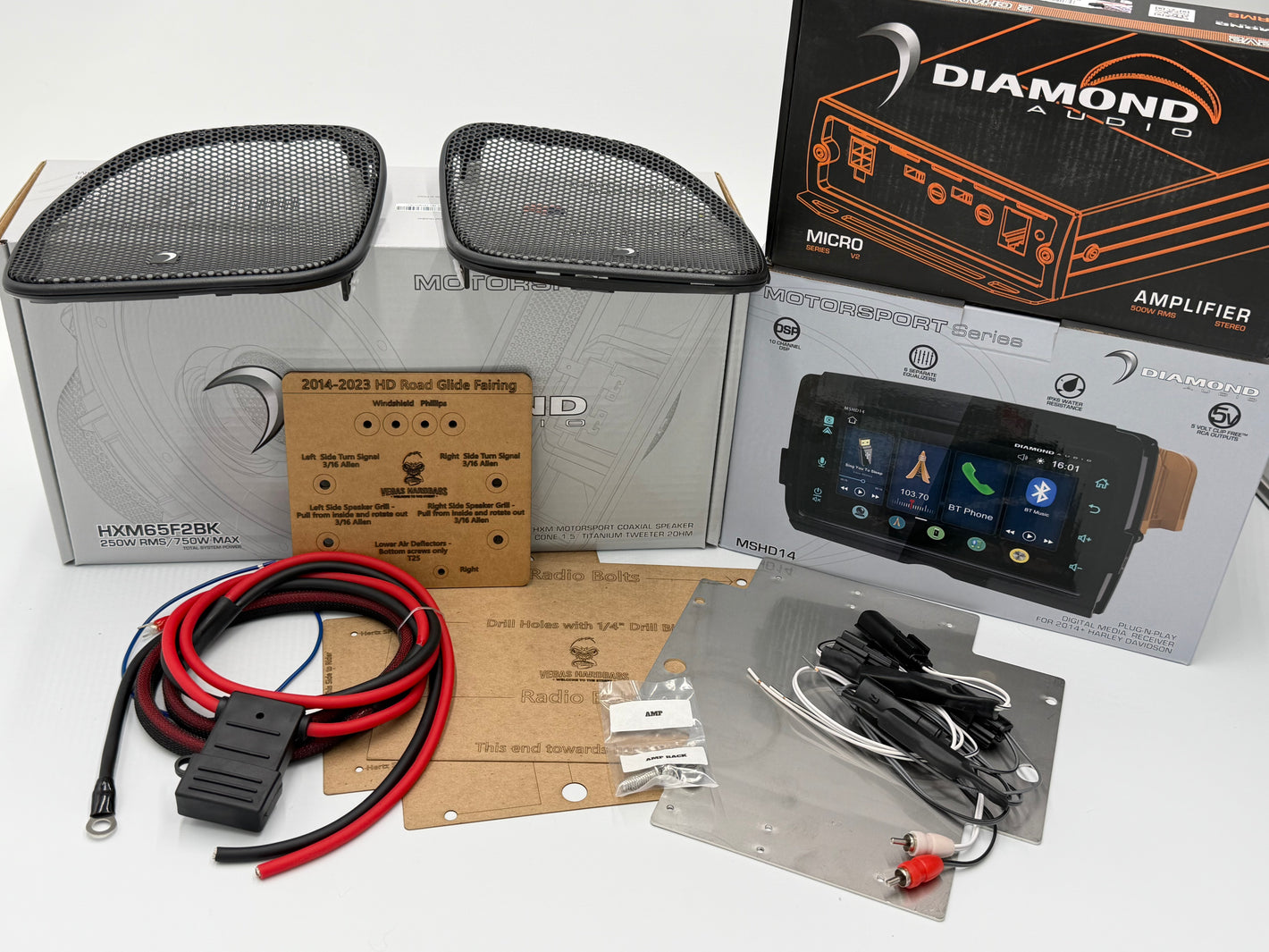 Classic Fairing w/ Radio - Diamond Audio